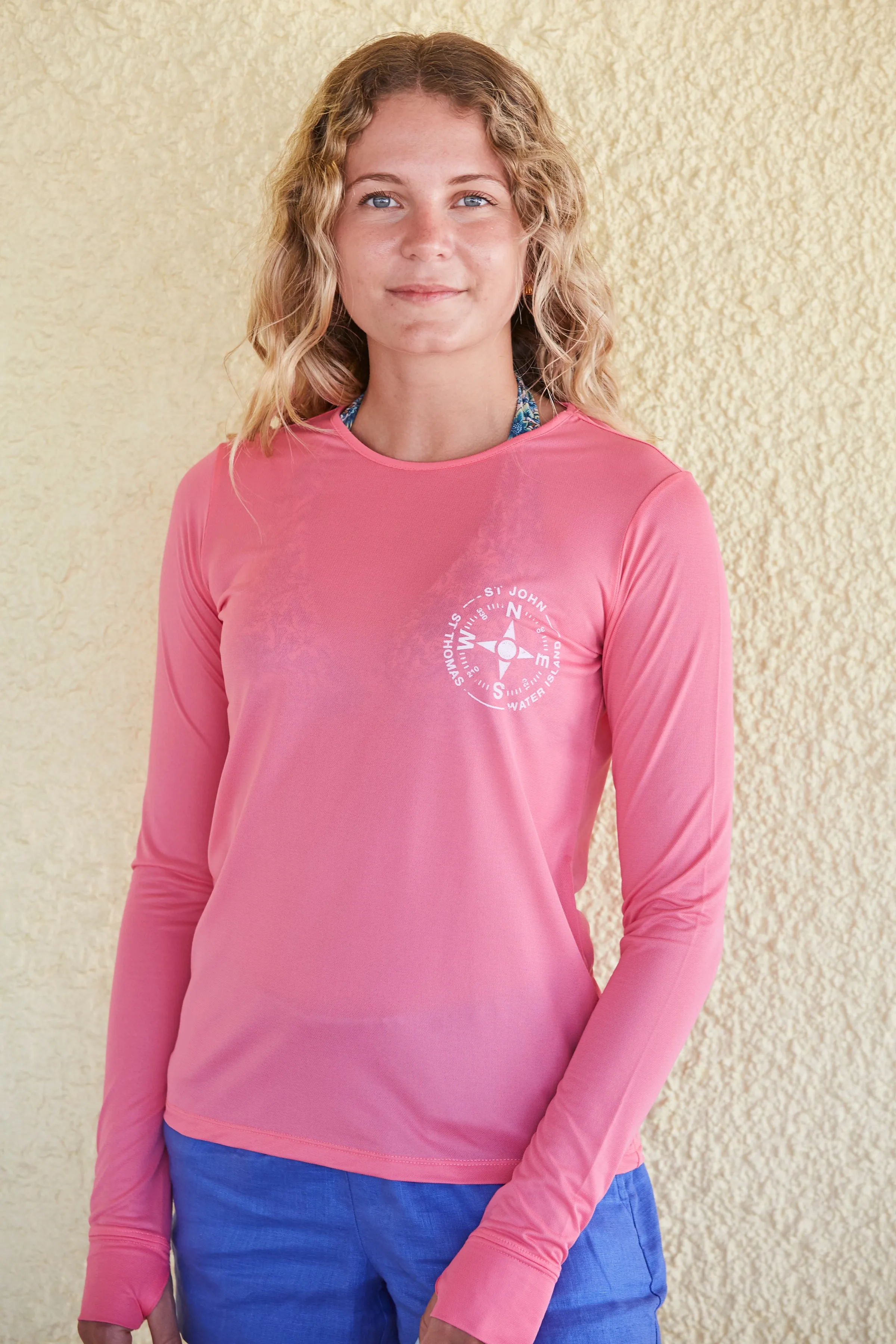 VI Compass UPF50 Top - Hot Coral